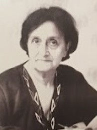 თინათინ ყაუხჩიშვილი