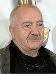რობერტ სტურუა