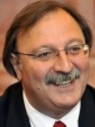 გრიგოლ ვაშაძე