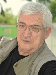 მერაბ თავაძე