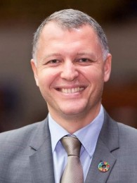 გიორგი ფხაკაძე