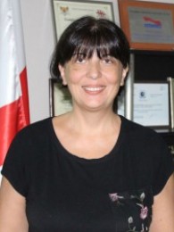 ნესტან რატიანი