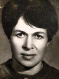 ნელი პაპასკირი