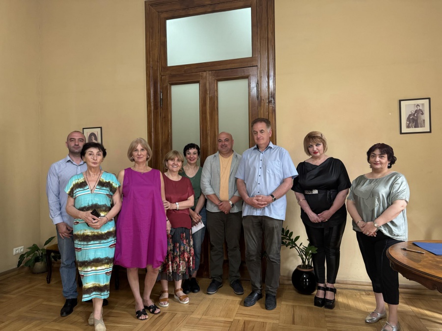 ეროვნულ ბიბლიოთეკასა და კოლეჯ „არსს“ შორის მემორანდუმი გაფორმდა