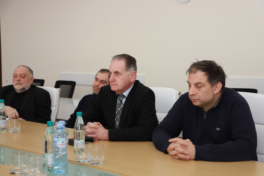 აფხაზი ემიგრანტების არქივები ეროვნული ბიბლიოთეკის ფონდში დაიდებს ბინას