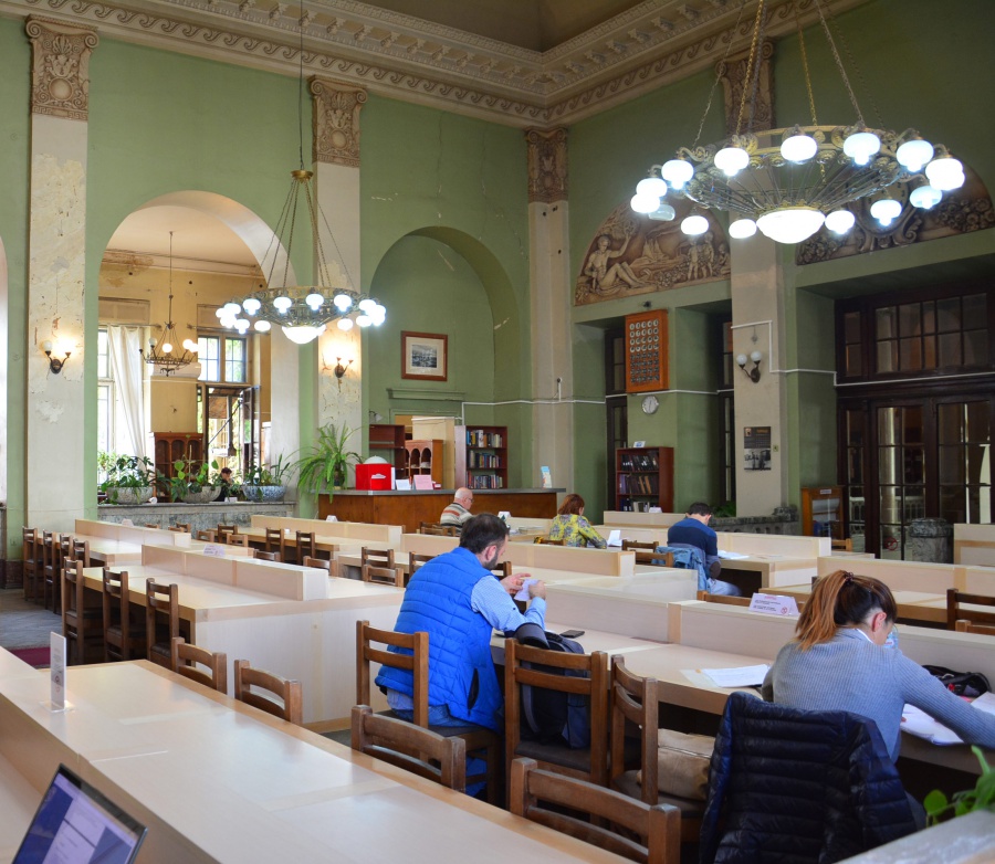 Announcement of the National Library
