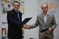 Memorandum of Understanding between the National Library and Geocell