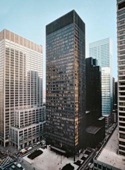 Seagram building.jpg