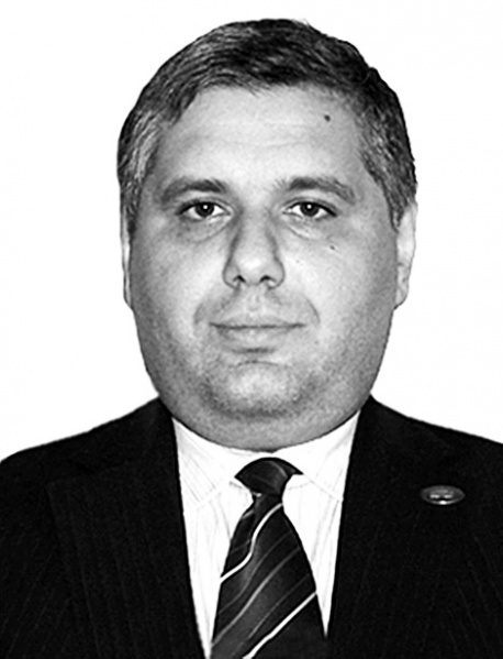 ფაილი:DaviTaSvili koba.jpg