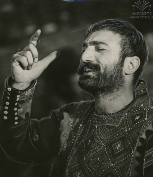 ფაილი:Qaf. xevsuruli balada.png